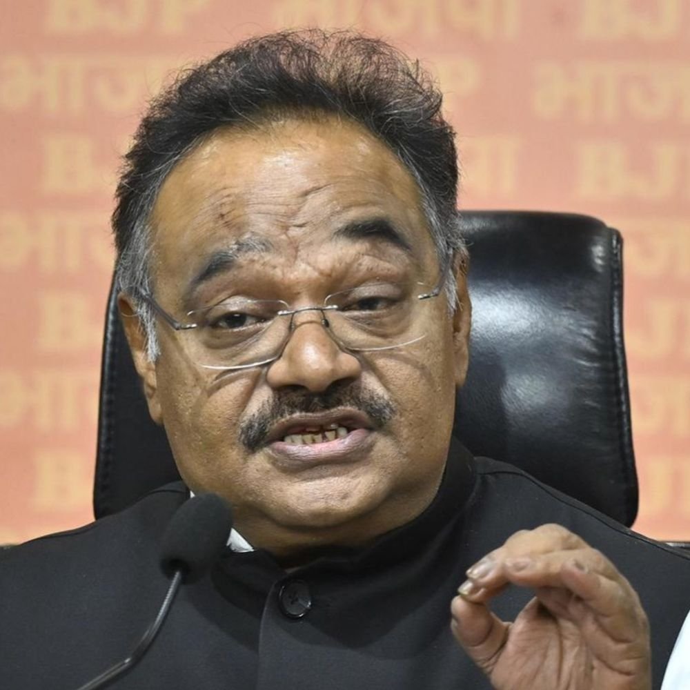 बंगाल भाजपा अध्यक्ष बोले- हमारा खाना बाहरी तय नहीं करेगा:यहां मां काली को मांस चढ़ता है; धीरेंद्र शास्त्री ने नॉनवेज छोड़ने को कहा था